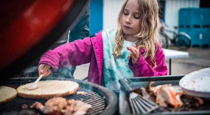 Making Cooking a Family Affair: Tips for Getting Your Kids Involved in the Kitchen