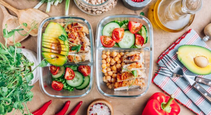 Simplifying Meal Prep: Tips for Managing Cooking with a Busy Schedule